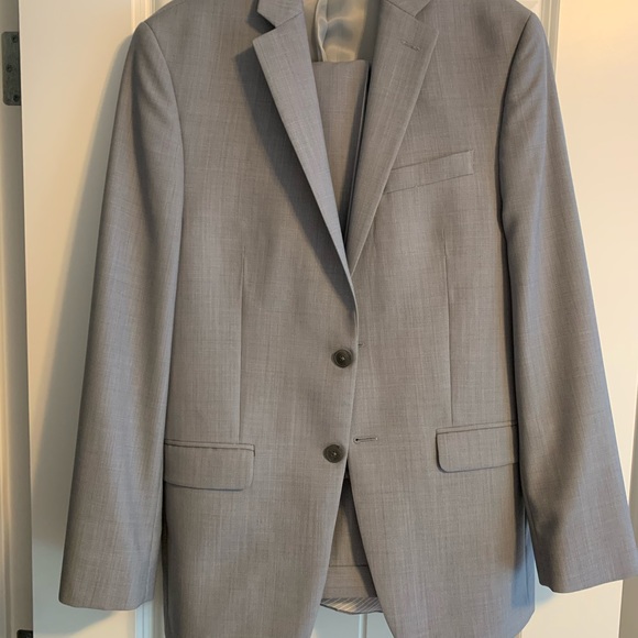 Great condition Calvin Klein suit - size on photos. - Picture 2 of 4